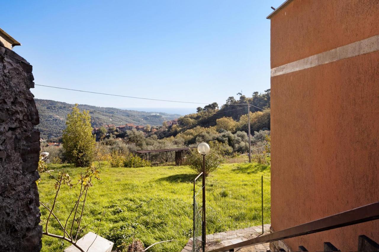 La Casa Nel Caruggio Apartment Diano Arentino Exterior photo