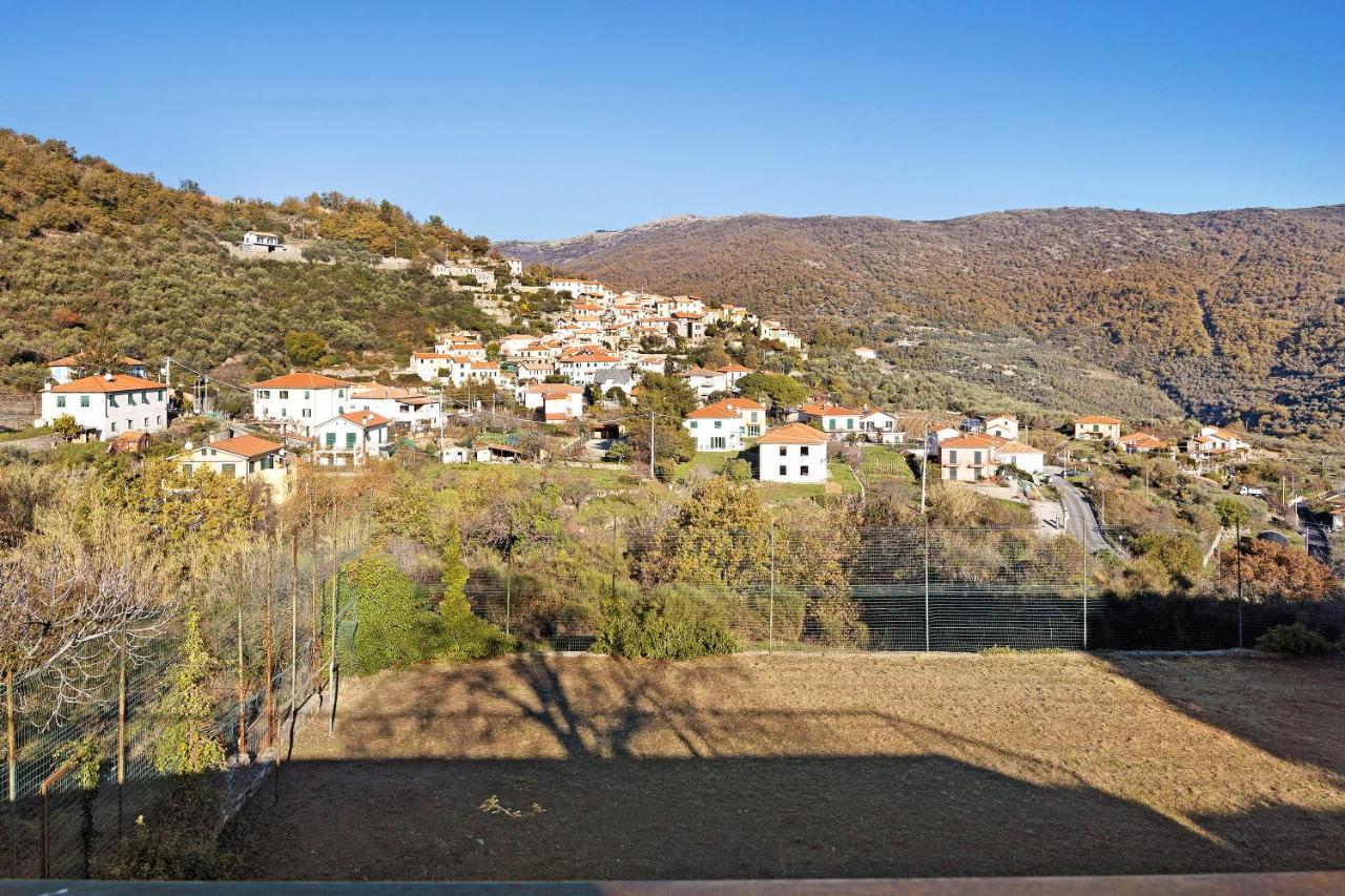 La Casa Nel Caruggio Apartment Diano Arentino Exterior photo